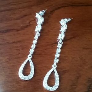Clear crystal drop earrings